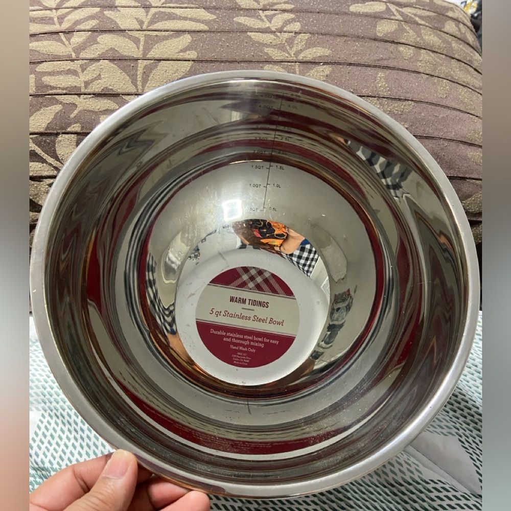WARM TIDINGS Stainless Steel NUTCRACKER Mixing Bowl